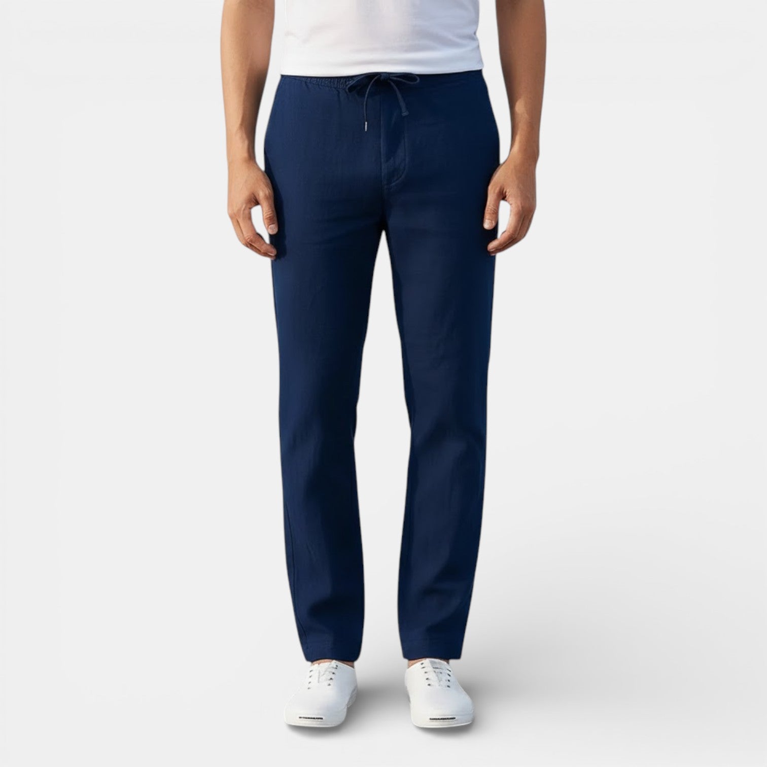 ARON 通気性テーパードパンツ