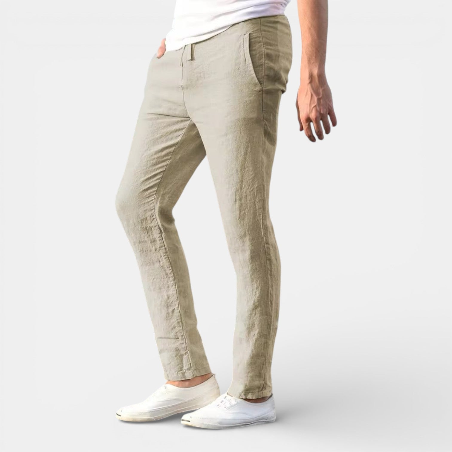 ARON 通気性テーパードパンツ