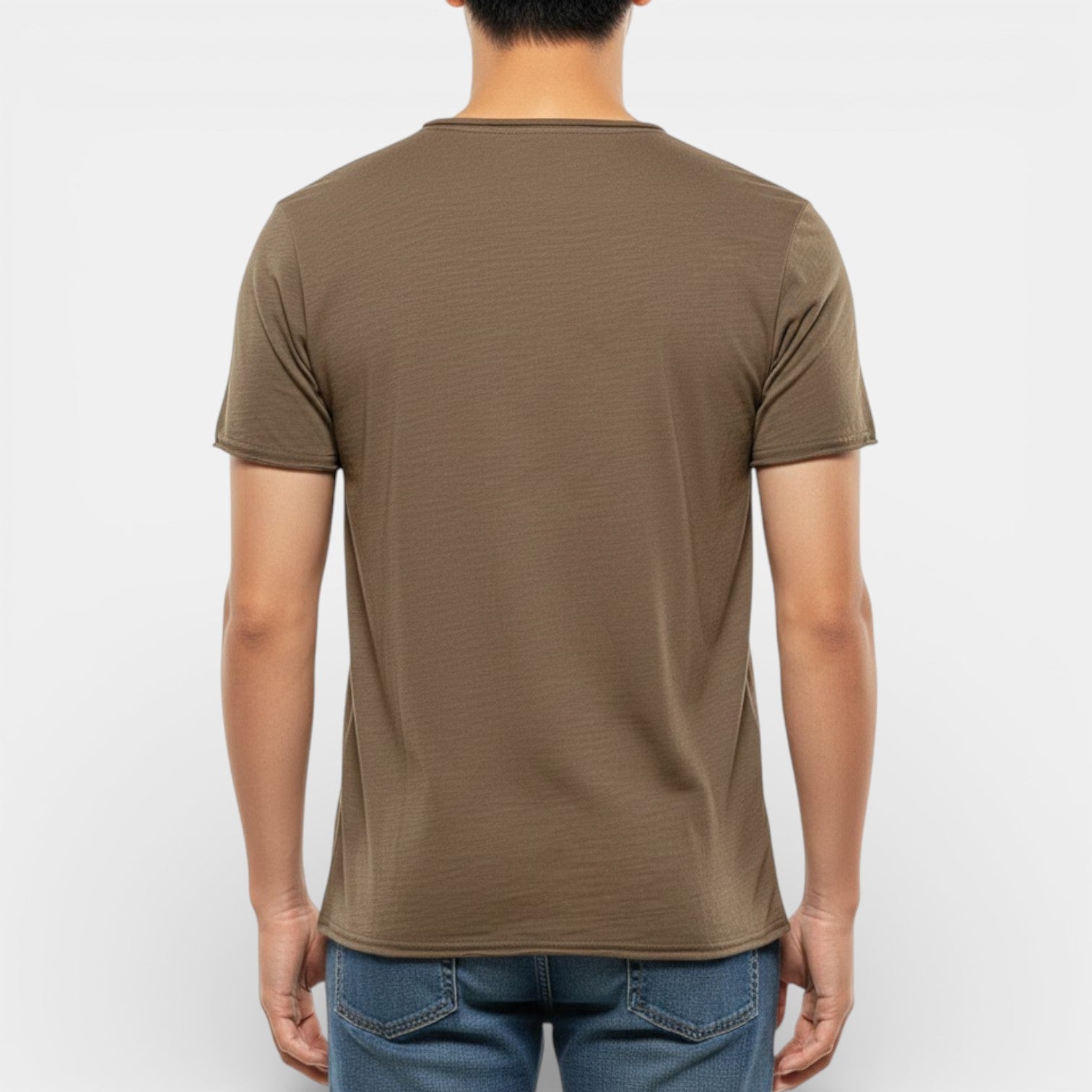 JOHHNY 通気性の良いサマーTシャツ