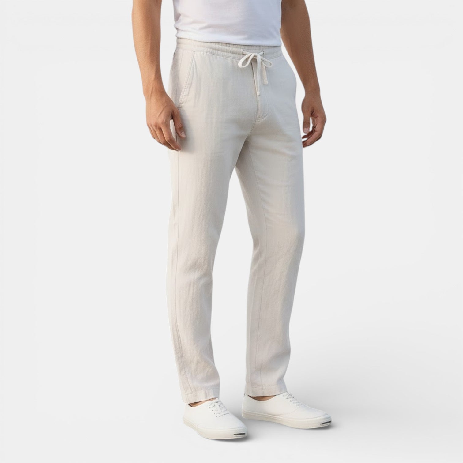 ARON 通気性テーパードパンツ